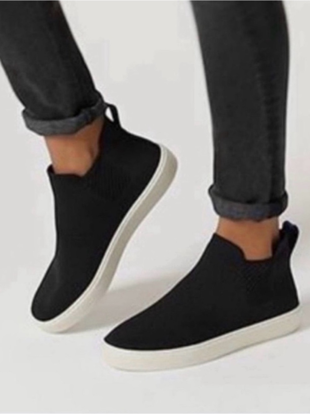 Rothy's The Chelsea Boot Knit Black High Top Knit Pull On Sneaker Shoes Sz 8.5
